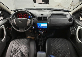 Подержанный автомобиль Nissan Terrano 2016 года (11 фото)