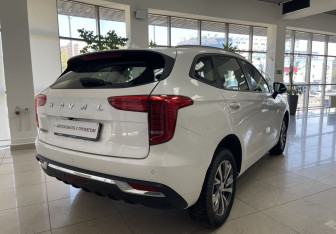 Подержанный автомобиль Haval Jolion 2023 года (5 фото)