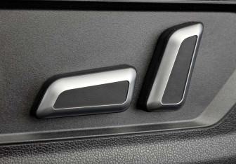 Подержанный автомобиль Haval F7 2025 года (25 фото)