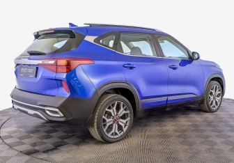 Подержанный автомобиль Kia Seltos 2021 года (5 фото)