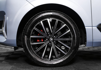 Подержанный автомобиль Changan UNI-K 2023 года (28 фото)