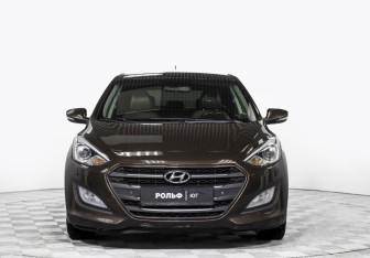 Подержанный автомобиль Hyundai i30 Hatchback 2016 года (2 фото)