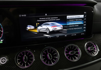 Подержанный автомобиль Mercedes-Benz AMG GT Coupe 2019 года (21 фото)