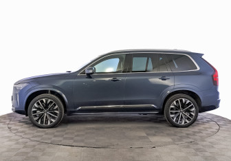 Новый Volvo XC90 2025 (3 фото)
