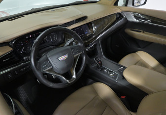 Подержанный автомобиль Cadillac XT6 2020 года (7 фото)