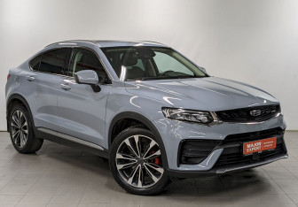 Подержанный автомобиль Geely Tugella 2022 года (3 фото)