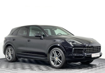 Подержанный автомобиль Porsche Cayenne 2018 года (3 фото)