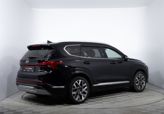 Подержанный автомобиль Hyundai ix35 2012 года (5 фото)