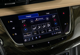 Подержанный автомобиль Cadillac XT6 2020 года (16 фото)