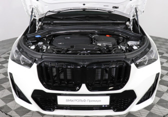 Новый BMW X1 2025 (10 фото)