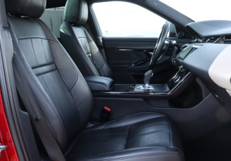 Подержанный автомобиль Land Rover Range Rover Evoque 2019 года (15 фото)