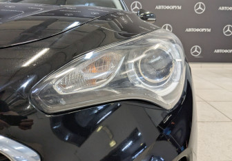 Подержанный автомобиль Kia Stinger 2018 года (11 фото)