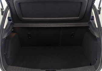 Подержанный автомобиль Ford Focus Hatchback 2018 года (10 фото)