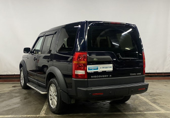 Подержанный автомобиль Land Rover Discovery 2008 года (7 фото)