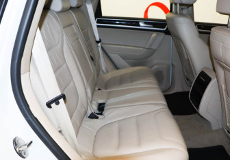 Подержанный автомобиль Volkswagen Touareg 2016 года (7 фото)