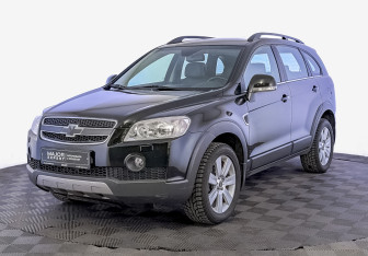 Подержанный автомобиль Chevrolet Captiva 2011 года (1 фото)