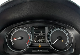 Подержанный автомобиль Skoda Rapid Liftback 2019 года (16 фото)