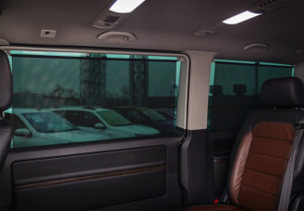 Подержанный автомобиль Volkswagen Multivan 2020 года (26 фото)