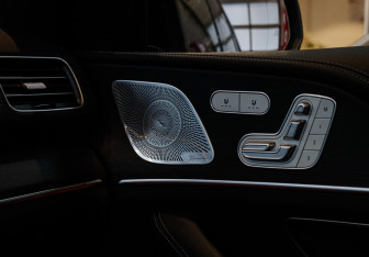 Подержанный автомобиль Mercedes-Benz GLE 2021 года (12 фото)