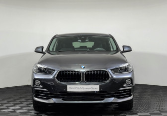 Подержанный автомобиль BMW X2 2020 года (3 фото)