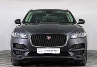 Подержанный автомобиль Jaguar F-Pace 2020 года (2 фото)