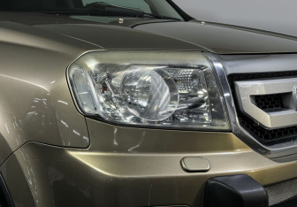Подержанный автомобиль Honda Pilot 2008 года (15 фото)
