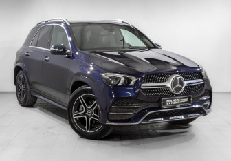 Подержанный автомобиль Mercedes-Benz GLE 2021 года (3 фото)