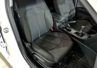 Подержанный автомобиль Kia Optima Sedan 2018 года (24 фото)