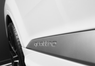 Подержанный автомобиль Audi Q7 2016 года (30 фото)