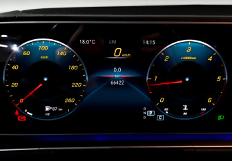 Подержанный автомобиль Mercedes-Benz GLE 2020 года (13 фото)