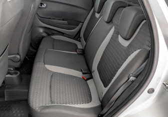 Подержанный автомобиль Renault Kaptur 2017 года (12 фото)