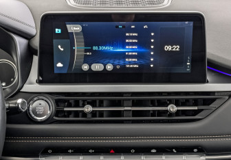 Подержанный автомобиль Chery Tiggo 8 2022 года (19 фото)