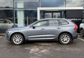Подержанный автомобиль Volvo XC60 2021 года (8 фото)