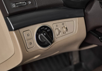 Подержанный автомобиль Hyundai i40 Sedan 2015 года (10 фото)