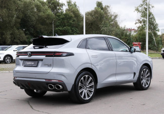 Подержанный автомобиль Changan UNI-K 2024 года (5 фото)