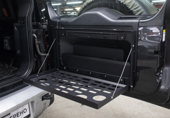 Подержанный автомобиль Land Rover Defender Suv 2023 года (21 фото)