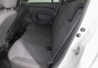 Подержанный автомобиль Renault Logan Sedan 2020 года (11 фото)