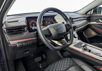 Подержанный автомобиль Exeed TXL 2023 года (16 фото)