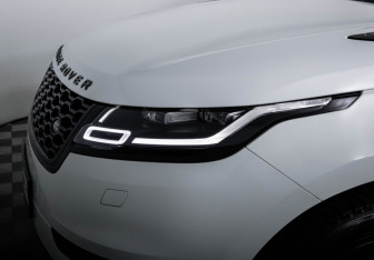 Подержанный автомобиль Land Rover Range Rover Velar 2021 года (18 фото)