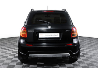 Подержанный автомобиль Suzuki SX4 Hatchback 2011 года (6 фото)