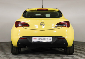 Подержанный автомобиль Opel Astra Hatchback 2014 года (6 фото)