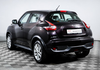 Подержанный автомобиль Nissan Juke 2014 года (7 фото)