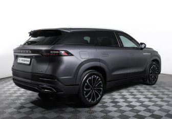 Подержанный автомобиль Jaecoo J8 2024 года (5 фото)