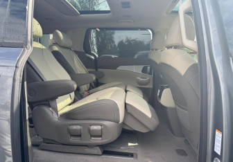 Новый Kia Carnival 2025 (13 фото)