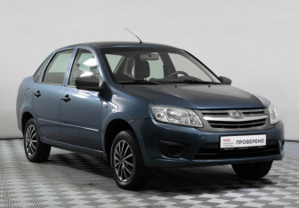 Подержанный автомобиль LADA (ВАЗ) Granta Sedan 2015 года (3 фото)