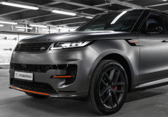 Подержанный автомобиль Land Rover Range Rover Sport 2024 года (35 фото)