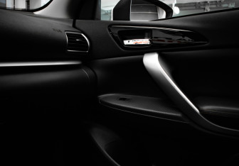 Подержанный автомобиль Mitsubishi Eclipse Cross 2018 года (22 фото)