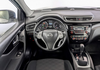 Подержанный автомобиль Nissan Qashqai 2018 года (21 фото)