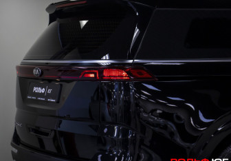 Подержанный автомобиль Kia Carnival 2021 года (29 фото)