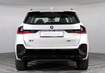 Новый BMW X1 2026 (4 фото)